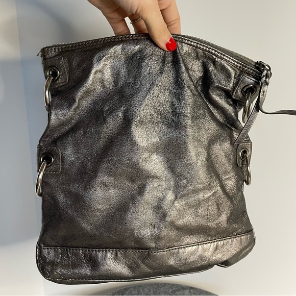 The Sak Metallic Grey Leather Crossbody Purse Bag - Picture 5 of 14